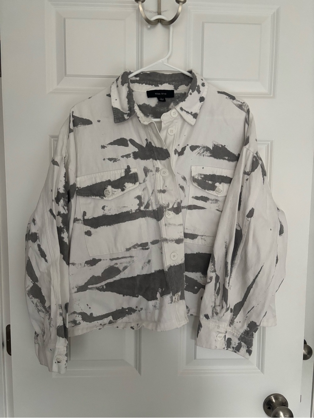 Washed Stripe Oversized Jean Jacket - White & Gray